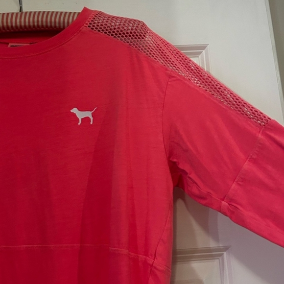 Pink VS long sleeve shirt - Picture 4 of 5